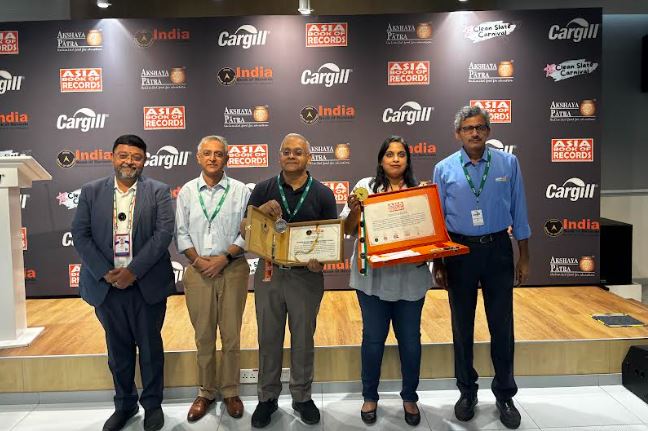 Chalkboards of Change: Cargill Business Services India and The Akshaya Patra Foundation Sets a New Asia Book of Records